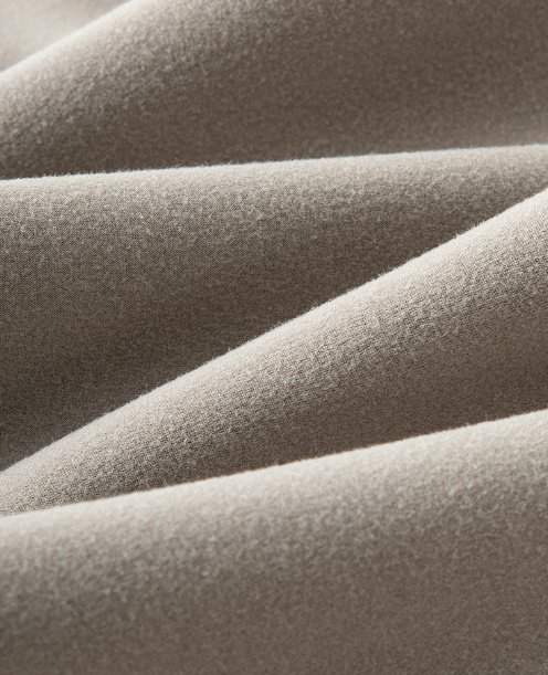 Pregnant Women Wearing Flared Pants For Casual Wear - Image 3