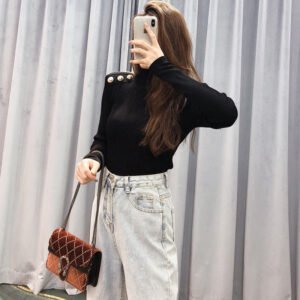 The Turtleneck Sweater Is Cost-effective For Women To Wear Outside